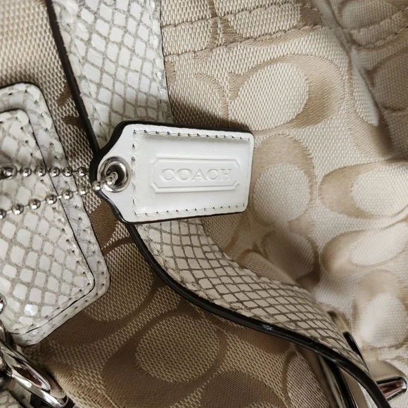 COACH Bag - Picture 7 of 7